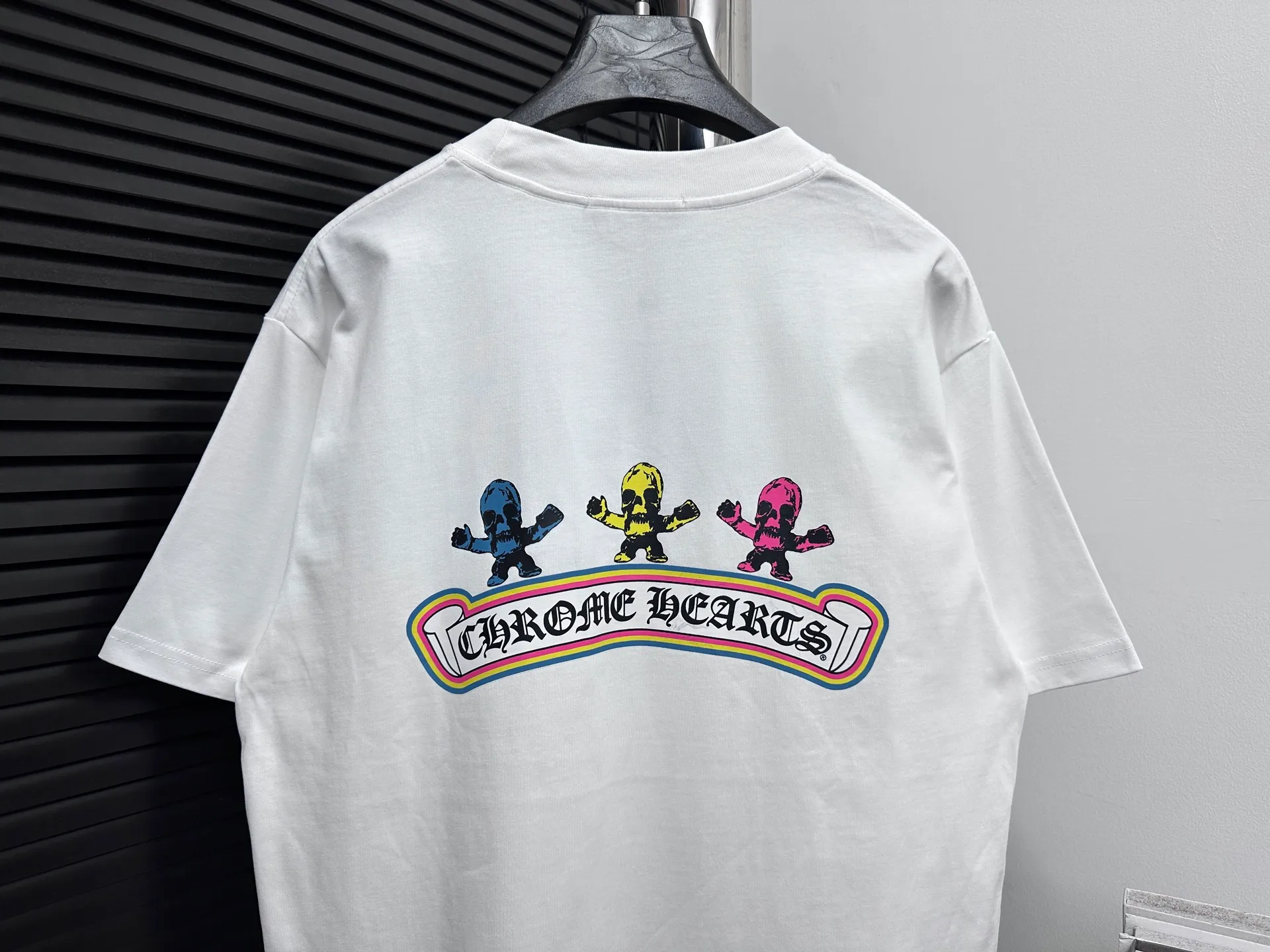 🅿️170 [chrome hearte] Chrome hearte Sanskrit skull color printed T-shirt. Every style of Chrome hearte is really unique. Every piece has a back view. This leather label design is really cool. Made of 260g pure cotton fabric. Rigorous craftsmanship. Details determine quality. Original washed tag packaging, full of style! Color: Black White Size: XS-L